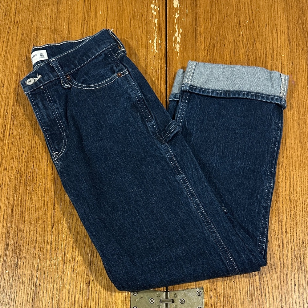 ABERCROMBIE AND FITCH The Baggy Low Rise Curve 24/00